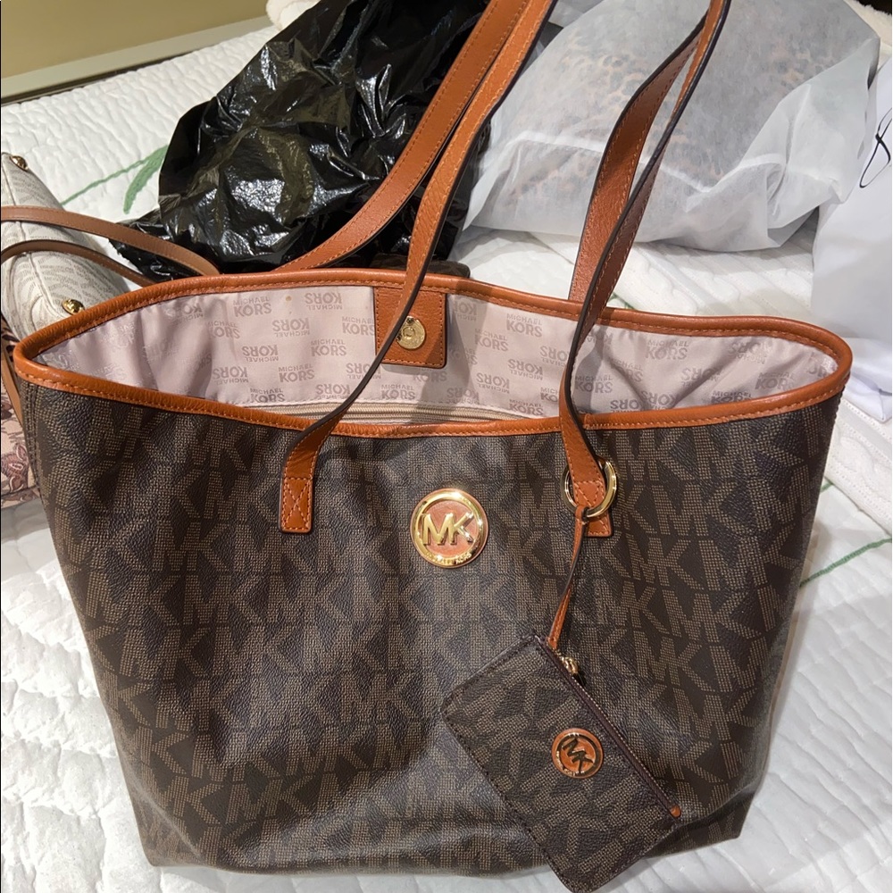 BROWN MICHAEL KORS TOTE BAG